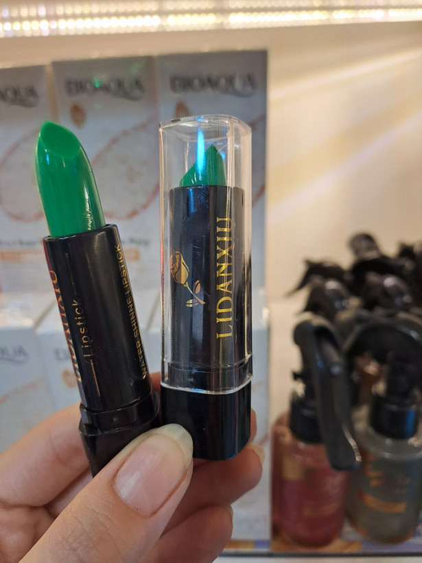 رژ مکه ایی حرارتی پوکه مشکی